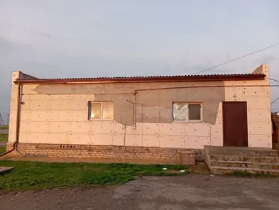 Продажа, здание 267,8 кв.м с земельным участком, п. Ики-Бурул, КН 08:02:180108:57