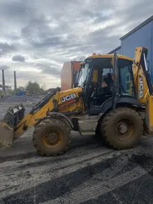 Продажа, Экскаватор — погрузчик JBC 14 M2WM, 2020 г.в., г/н 3726ВК35, vin JCB3CX4THL2871733