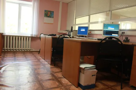 Продажа, здание 1 516 кв.м с земельным участком, п. Атяшевское, КН 13:03:0104009:1374