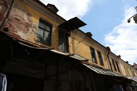 Продажа, нежилое помещение 452,4 кв.м, г. Санкт-Петербург Садовая, КН 78:31:0105610:1825