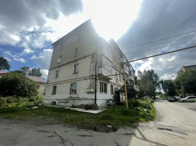Продажа, нежилое помещение 69,3 кв.м, г. Златоуст, КН 74:25:0310401:1105