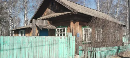 Продажа, здание 101,8 кв.м с земельным участком, п. Юрино, КН 12:01:5301005:9