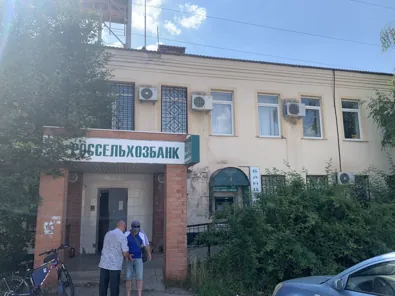 Продажа, здание 622 кв.м с земельным участком, г. Новоаннинский, КН 34:19:100113:47