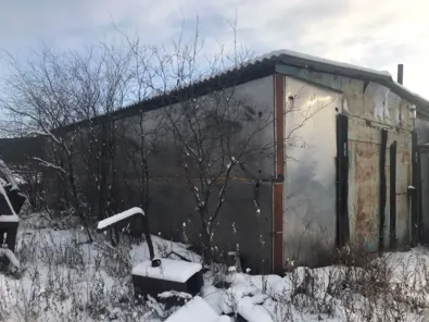 Продажа, здание 228 кв.м с земельным участком, пгт Усть-Нера, КН 14:22:050002:92