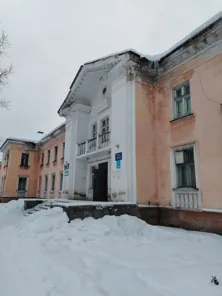 Продажа, здание 999,6 кв.м с земельным участком, рп Кулой, КН 29:01:200127:17
