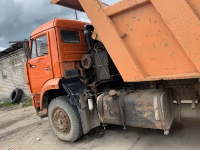 Продажа, Грузовое транспортное средство Камаз 6520, 2006 года выпуска, цвет - оранжевый, VIN XTC65200061120527…