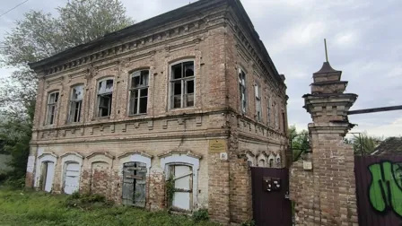Продажа, нежилое здание 200,3 кв.м, г. Энгельс, КН 64:50:000000:3065