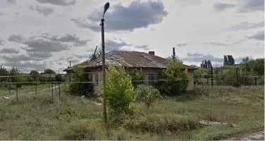 Продажа, здание 580 кв.м с земельным участком, п. Тростянское, КН 64:06:130101:3116