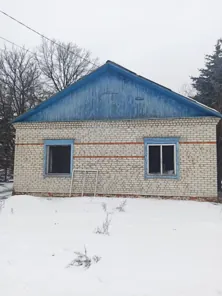 Продажа, здание 113,7 кв.м с земельным участком, п. Климовское, КН 32:12:0010305:19