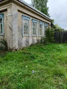 Продажа, здание 77,4 кв.м с земельным участком, с. Грахово, КН 18:06:018017:40