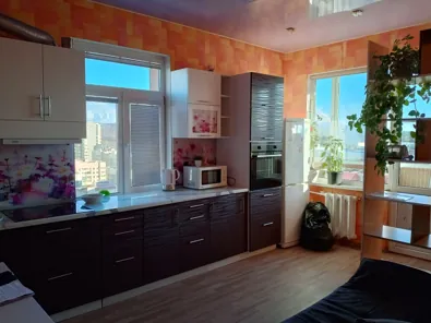 Продажа, 1/2 доли, жилое помещение 39,1 кв.м, г. Петропавловск-Камчатский, КН 41:01:0010115:4765