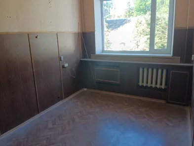Продажа, нежилое помещение 17,3 кв.м, п. Суражское, КН 32:25:0410134:808