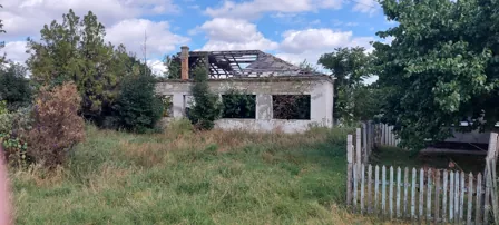 Продажа, здание 2 112 кв.м, п. Ильичевское, КН 90:13:040501:1236