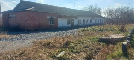 Продажа, здание с земельным участком, с. Спасское, КН 25:16:260101:182