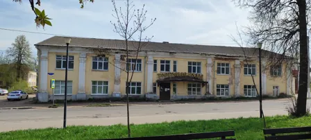 Продажа, нежилое здание 1 302,9 кв.м, г. Торжок, КН 69:47:0130206:44