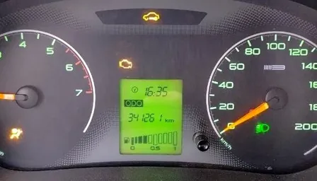 Продажа, Высвобождаемое движимое военное имущество (автомобиль)