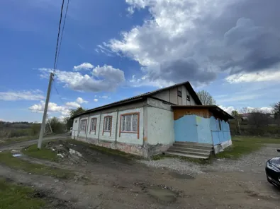 Продажа, здание 146,1 кв.м с земельным участком, с. Елабуга, КН 27:17:0400402:77