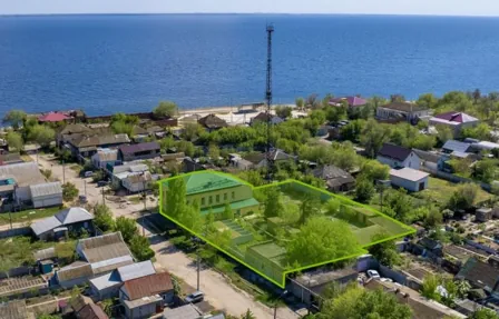 Продажа, здание 768,5 кв.м с земельным участком, г. Дубовка, КН 34:05:010162:445