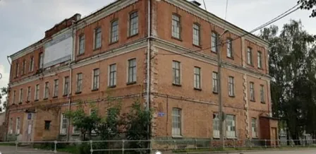Продажа, здание 1 303 кв.м с земельным участком, г. Серпухов, КН 50:58:0010403:316