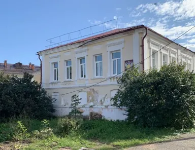 Продажа, здание 617,8 кв.м с земельным участком, г. Козьмодемьянск, КН 12:17:0111007:31
