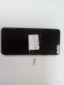 Сотовый телефон Realme UI модель RMX3195