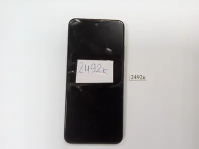 Мобильный телефон марки Xiaomi HyperOS Redmi note 12s