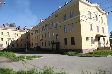 Продажа, нежилое помещение 13,2 кв.м, п. Пикалёвское, КН 47:18:0000000:4198