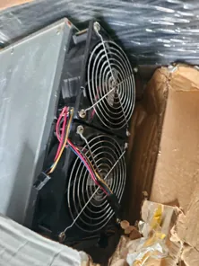 Электронно - вычислительное устройство (майнер) ASIC MINER INNOSILICON T2TH + напряжение питания 220…