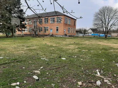 Продажа, нежилое здание 571,7 кв.м, п. Верхний Акбаш, КН 07:06:2000000:11