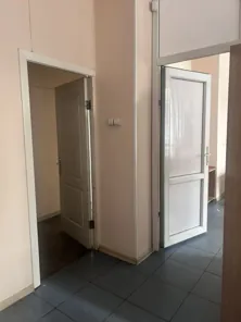 Помещение площадью 190,60 кв.м. адрес (местонахождение) объекта: 655017, Хакасия Респ, Абакан г…
