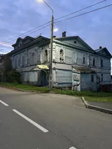 Продажа, нежилое здание 694,3 кв.м, г. Белозерск, КН 35:03:0101024:25