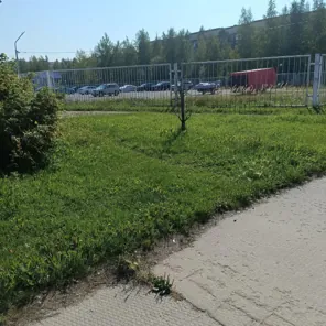 Аренда, здание 9 кв.м, г. Лангепас в торце здания