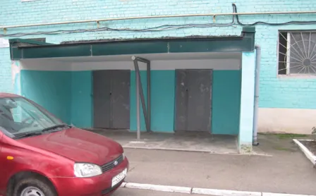 Аренда, нежилое помещение 90,6 кв.м, г. Майкоп, КН 01:08:1209008:84