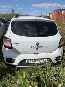 Продажа, Автомобиль «Renault Sandero» с государственным регистрационным знаком К 748 УА 174
