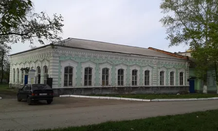 Продажа, здание 676,4 кв.м, г. Алатырь, КН 21:03:010513:103