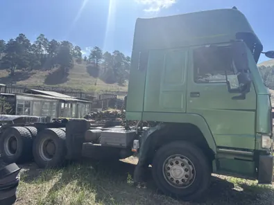Продажа, Лот №3. седельный тягач Хово ZZ4257S3241V 6х4, 2006 г.в., г/н Р695НР03, VIN LZZ7CLHB46А100893…