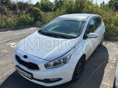 Продажа, Kia Ceed, 2013 года, 129 лс, 280128 км, VIN XWEHN512AE0005349