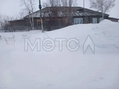Продажа, 1/4 доли, квартира 91,5 кв.м, с. Новополтава, КН 22:18:040206:173