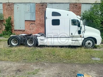 Продажа, Грузовой автомобиль Kenworth T2000, 2001 года