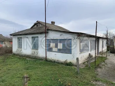 Продажа, 1/2 доли, здание 69,5 кв.м, п. Мельничное, КН 90:02:130102:83