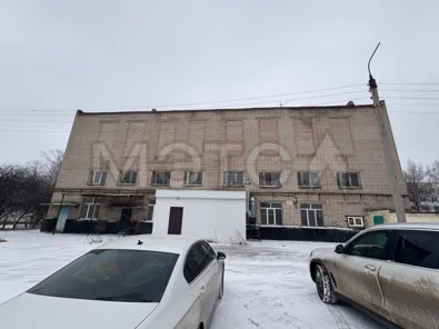 Продажа, здание 1 088,3 кв.м с земельным участком, п. Нефтебаза, КН 16:39:041101:472